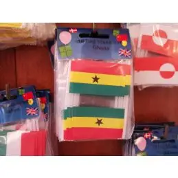 Ghana kageflag i papir (30x48 mm) - 