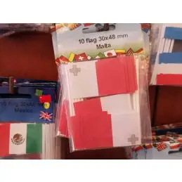 Malta kageflag i papir (30x48 mm) - 