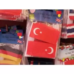 Tyrkiet kageflag i papir (30x48 mm) - 